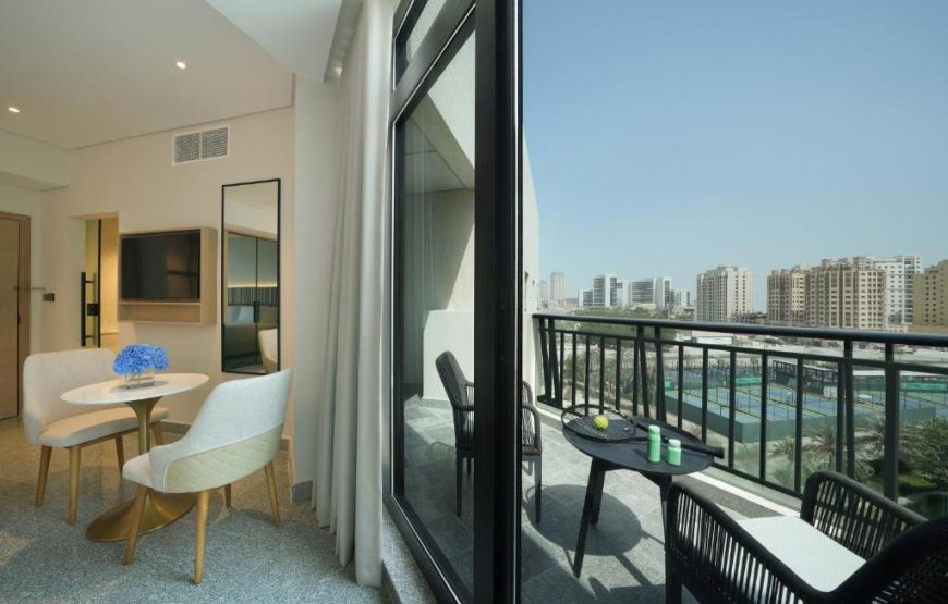 Guest Room with Balcony- Triple