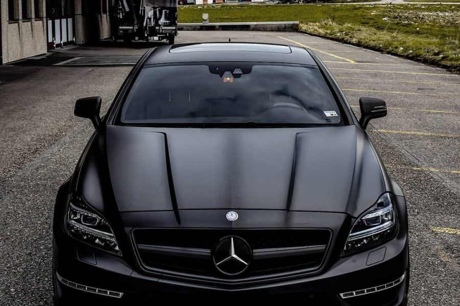 Luxury Sedan Car (Black)